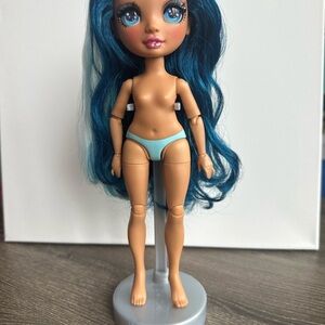 rainbow high Skyler Bradshaw